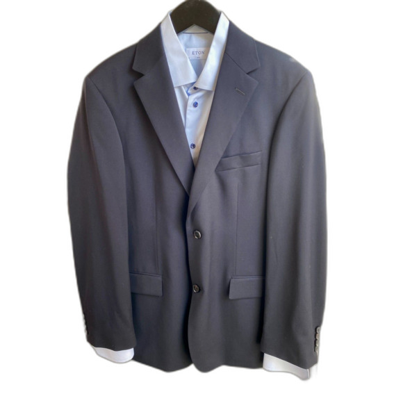 Hugo Boss Navy 100% Wool Single Breast Two Button Blazer SZ 40R Made in the USA